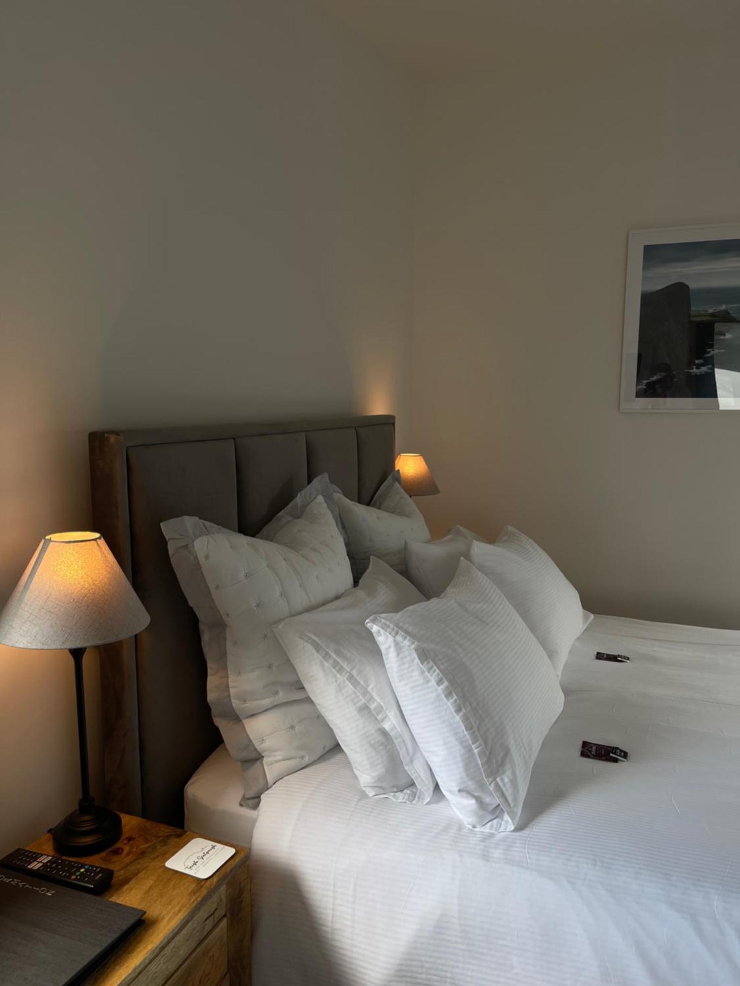 Bed and Breakfast Taigh Scalpaigh Portree Exterior foto